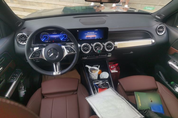 Used Mercedes-Benz EQB 2024 EQB 260 Center Console