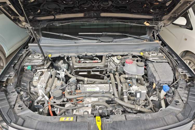 Used Mercedes-Benz EQB 2024 EQB 350 4MATIC Engine Bay