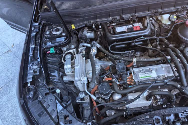 Used Mercedes-Benz EQB 2024 EQB 260 Engine Bay Right