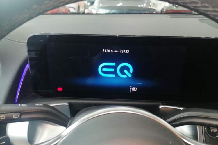 Used Mercedes-Benz EQB 2024 EQB 350 4MATIC Instrument Cluster