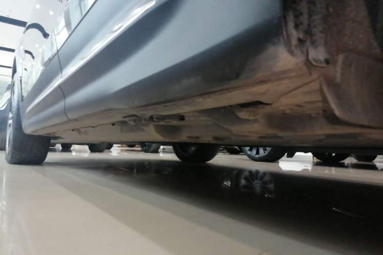 Used Mercedes-Benz EQB 2024 EQB 350 4MATIC Left Side Sill