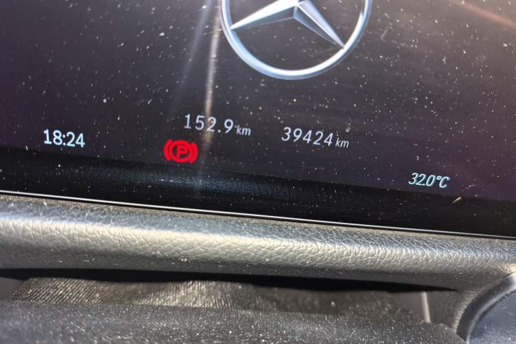 Used Mercedes-Benz EQB 2024 EQB 260 Odometer Close Up