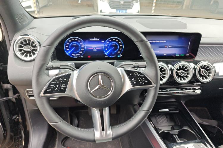 Used Mercedes-Benz EQB 2024 EQB 350 4MATIC Steering Wheel
