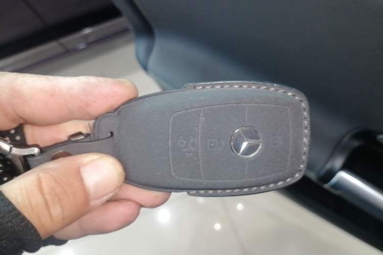 Used Mercedes-Benz EQB 2024 EQB 350 4MATIC Vehicle Key