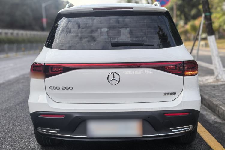 Used Mercedes-Benz EQB 2024 EQB 260 Exterior 5