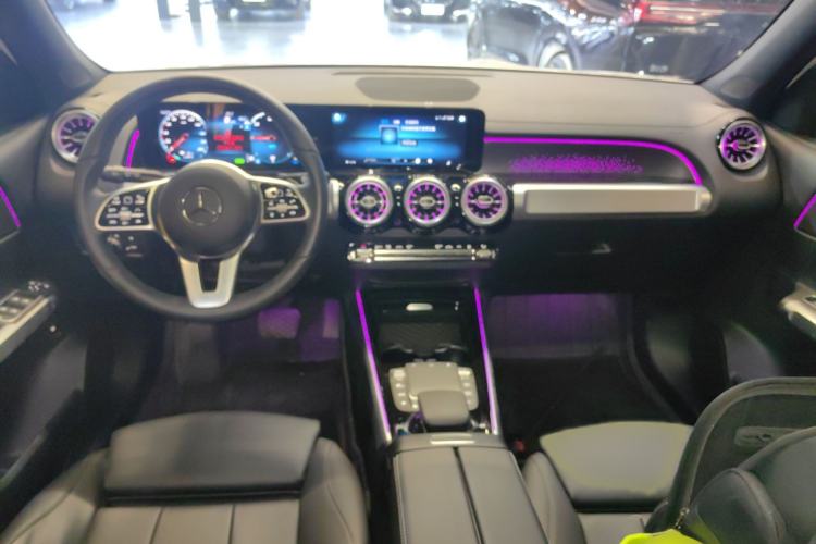 Used Mercedes-Benz EQB 2024 EQB 260 Interior 2