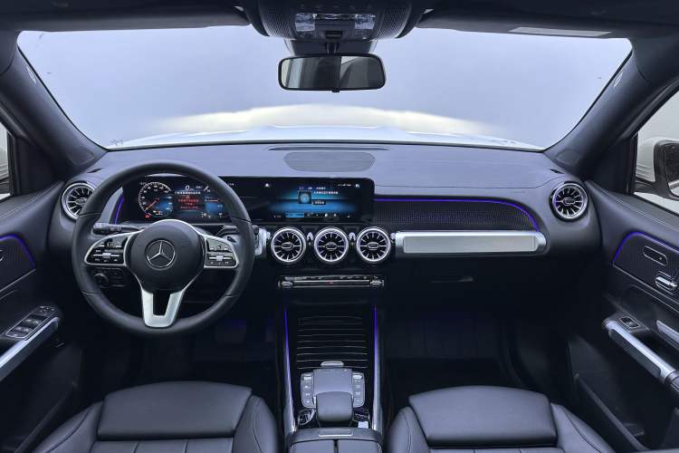 Used Mercedes-Benz EQB 2024 EQB 260 Interior 3