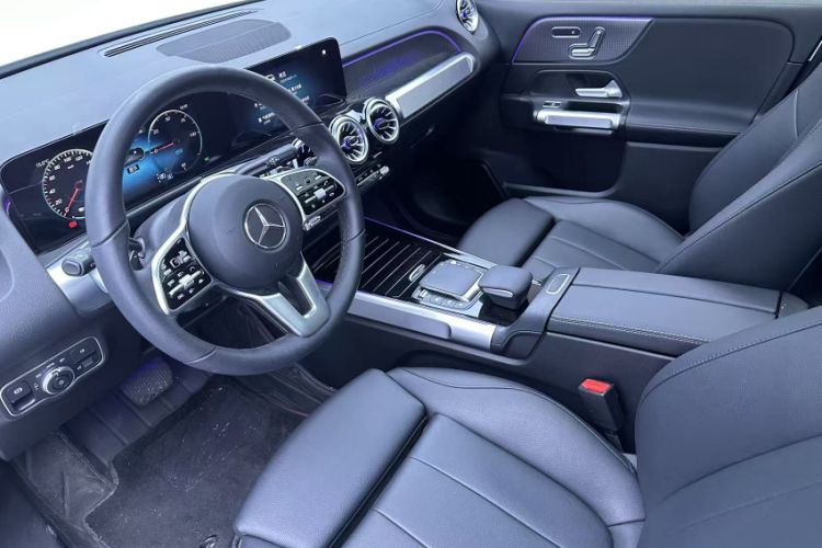 Used Mercedes-Benz EQB 2024 EQB 260 Interior 7