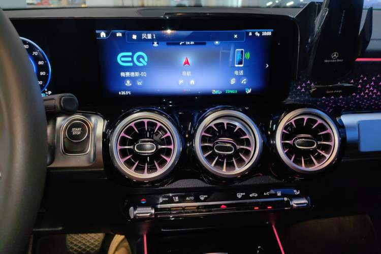 Used Mercedes-Benz EQB 2025 EQB 260 Audio And AC Panel