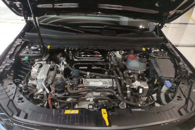Used Mercedes-Benz EQB 2025 EQB 260 Engine Bay