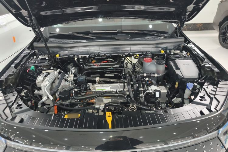 Used Mercedes-Benz EQB 2025 EQB 260 Engine Bay