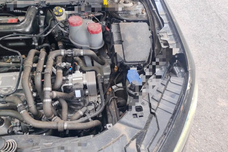 Used Mercedes-Benz EQB 2025 EQB 260 Engine Bay Left
