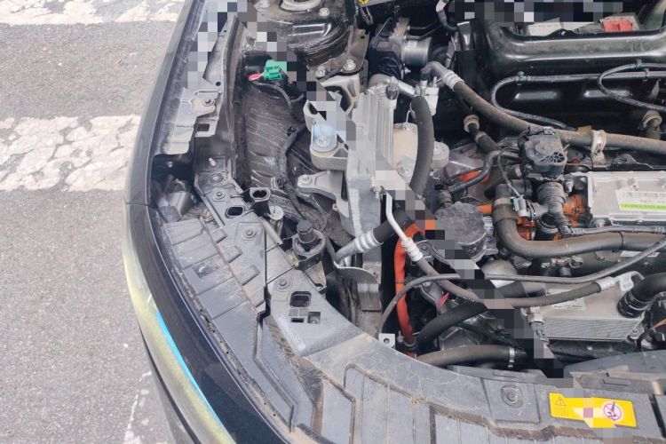 Used Mercedes-Benz EQB 2025 EQB 260 Engine Bay Right
