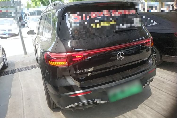 Used Mercedes-Benz EQB 2025 EQB 260 Exterior 2