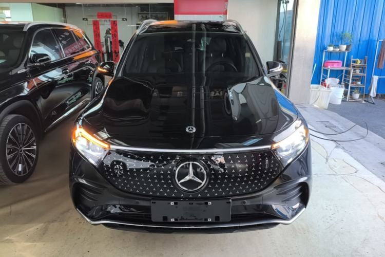 Used Mercedes-Benz EQB 2025 EQB 260 Front