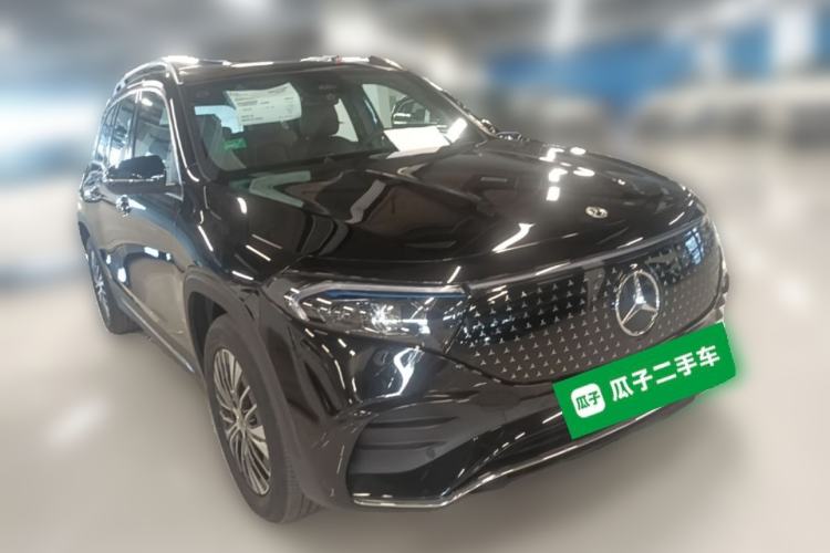 Used Mercedes-Benz EQB 2025 EQB 260 Front Right 45 Deg