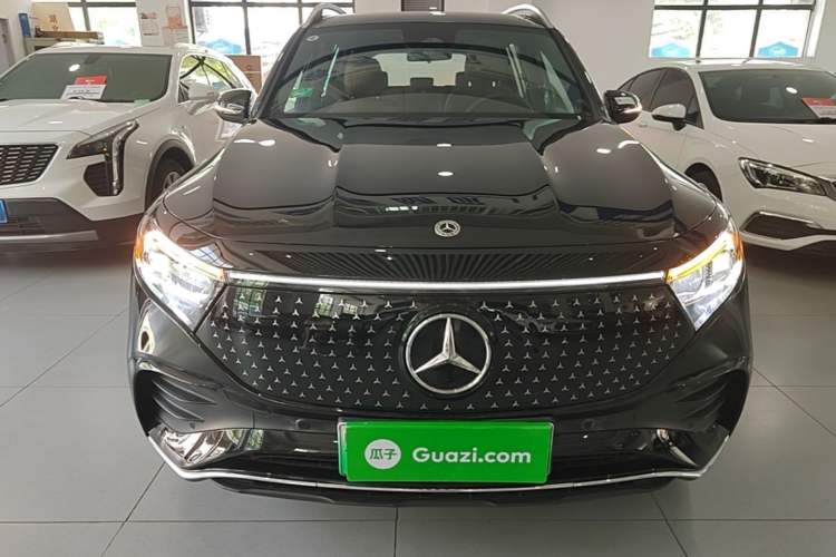 Used Mercedes-Benz EQB 2025 EQB 260 Front