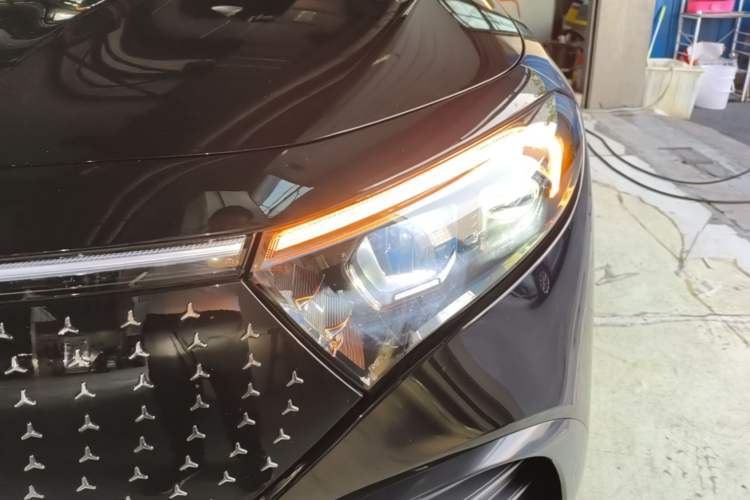 Used Mercedes-Benz EQB 2025 EQB 260 Left Front Headlight