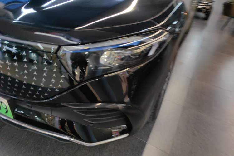 Used Mercedes-Benz EQB 2025 EQB 260 Left Front Headlight