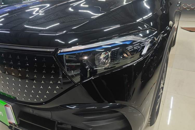 Used Mercedes-Benz EQB 2025 EQB 260 Left Front Headlight
