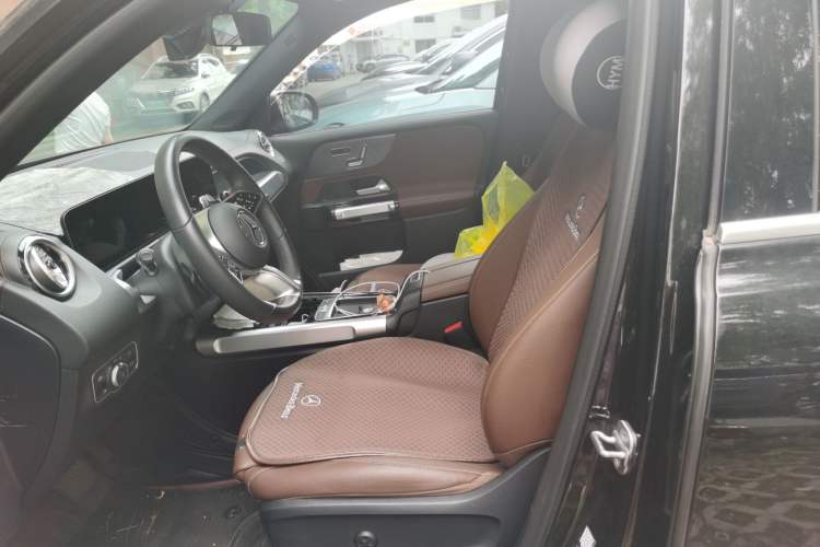 Used Mercedes-Benz EQB 2025 EQB 260 Left Front Seat