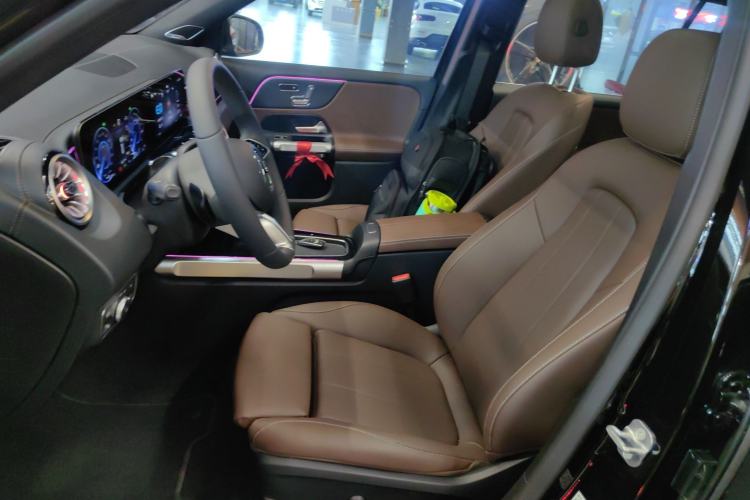 Used Mercedes-Benz EQB 2025 EQB 260 Left Front Seat