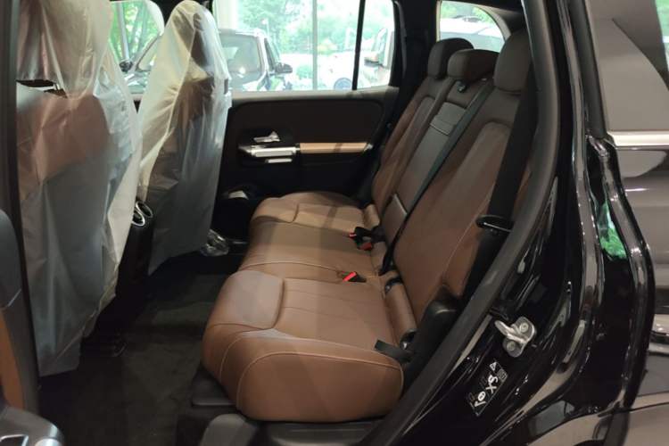 Used Mercedes-Benz EQB 2025 EQB 260 Left Rear Seat
