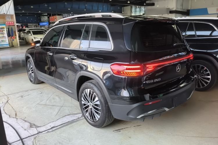 Used Mercedes-Benz EQB 2025 EQB 260 Rear Left 45 Deg