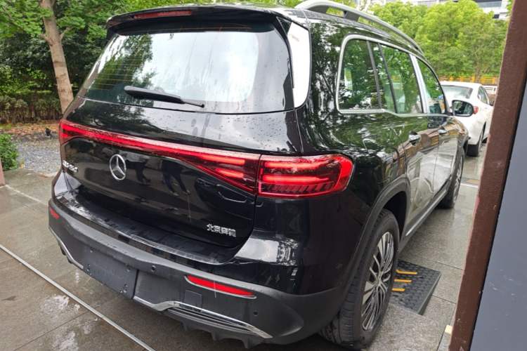 Used Mercedes-Benz EQB 2025 EQB 260 Rear Right 45 Deg