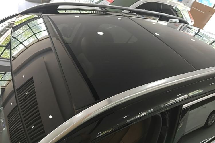Used Mercedes-Benz EQB 2025 EQB 260 Roof