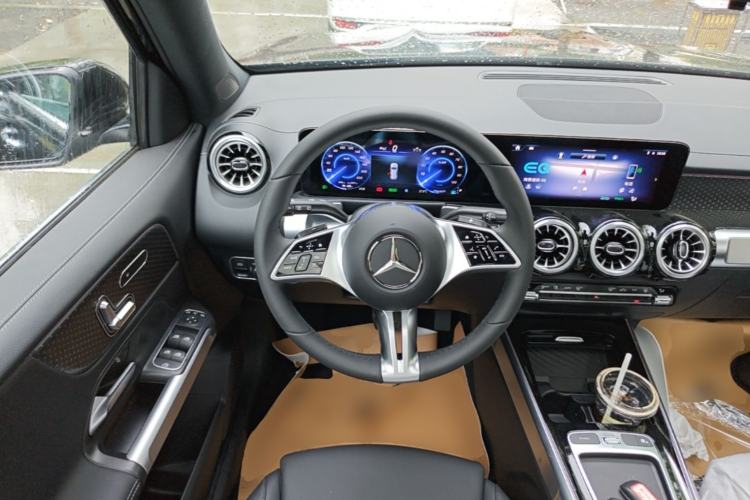 Used Mercedes-Benz EQB 2025 EQB 260 Steering Wheel