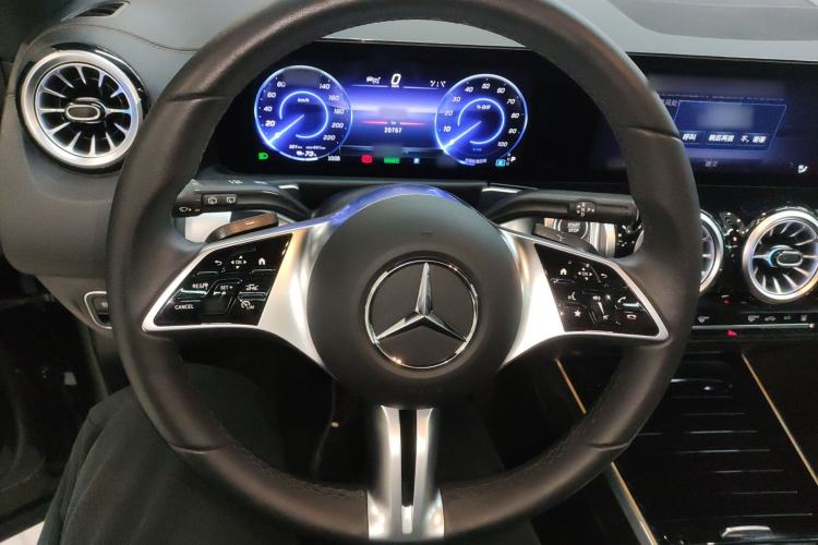 Used Mercedes-Benz EQB 2025 EQB 260 Steering Wheel