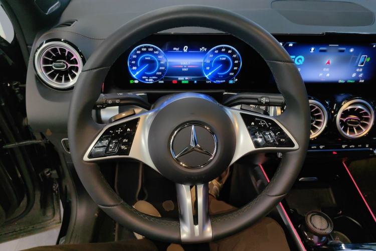 Used Mercedes-Benz EQB 2025 EQB 260 Steering Wheel