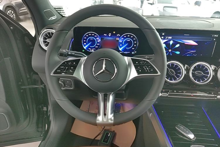 Used Mercedes-Benz EQB 2025 EQB 260 Steering Wheel