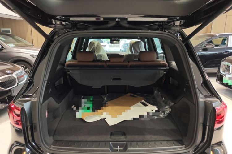 Used Mercedes-Benz EQB 2025 EQB 260 Trunk