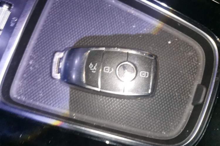 Used Mercedes-Benz EQB 2025 EQB 260 Vehicle Key