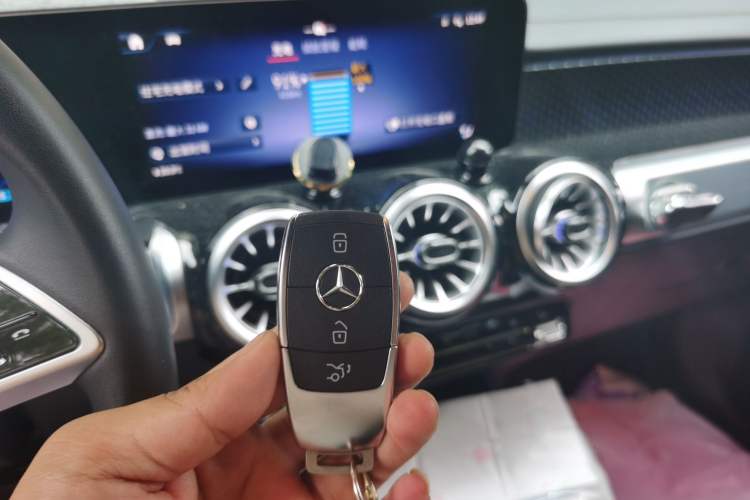 Used Mercedes-Benz EQB 2025 EQB 260 Vehicle Key