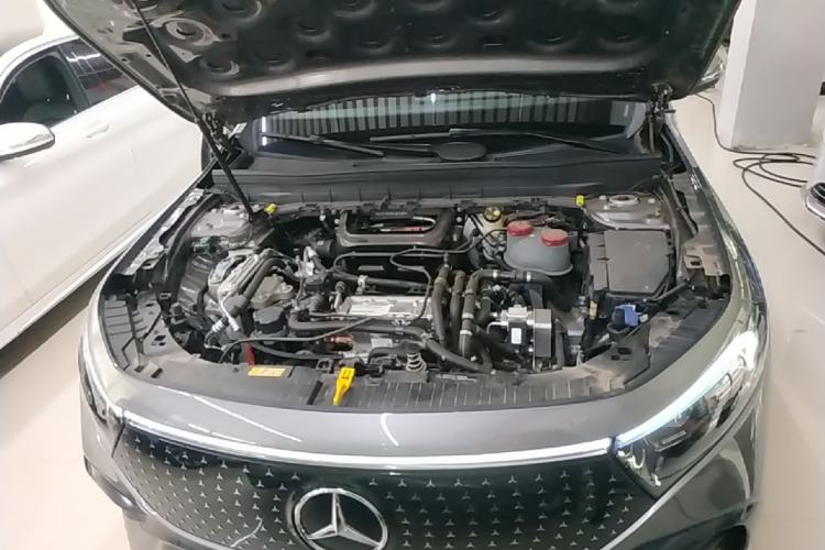 Used Mercedes-Benz EQB 2025 EQB 260 Engine Bay