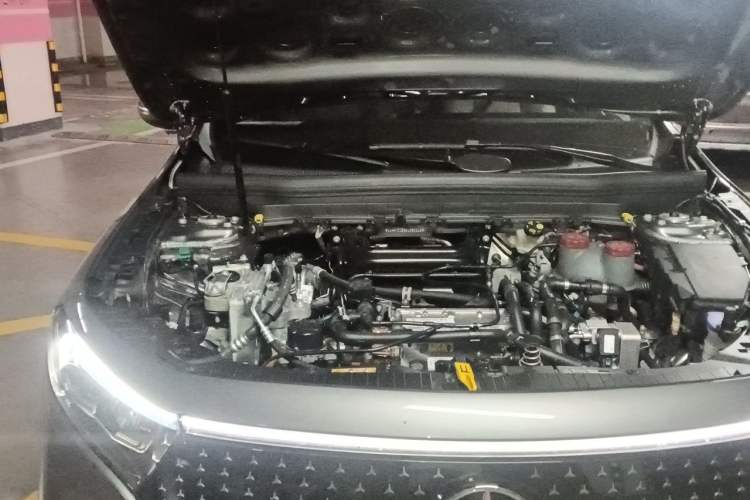 Used Mercedes-Benz EQB 2025 EQB 260 Engine Bay Right