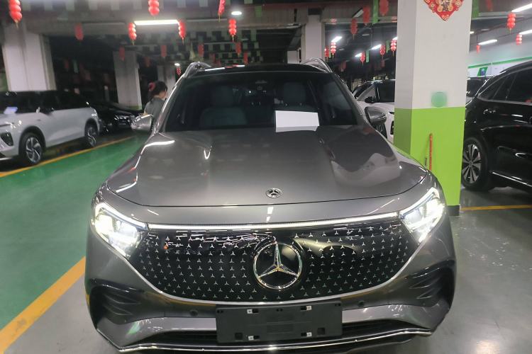 Used Mercedes-Benz EQB 2025 EQB 260 Front