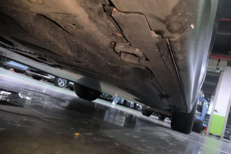 Used Mercedes-Benz EQB 2025 EQB 260 Left Side Sill