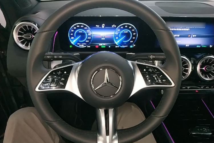 Used Mercedes-Benz EQB 2025 EQB 260 Steering Wheel
