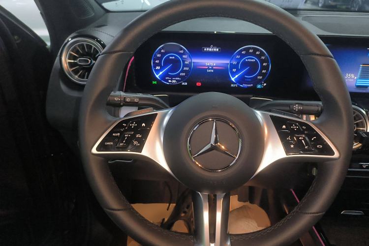 Used Mercedes-Benz EQB 2025 EQB 260 Steering Wheel
