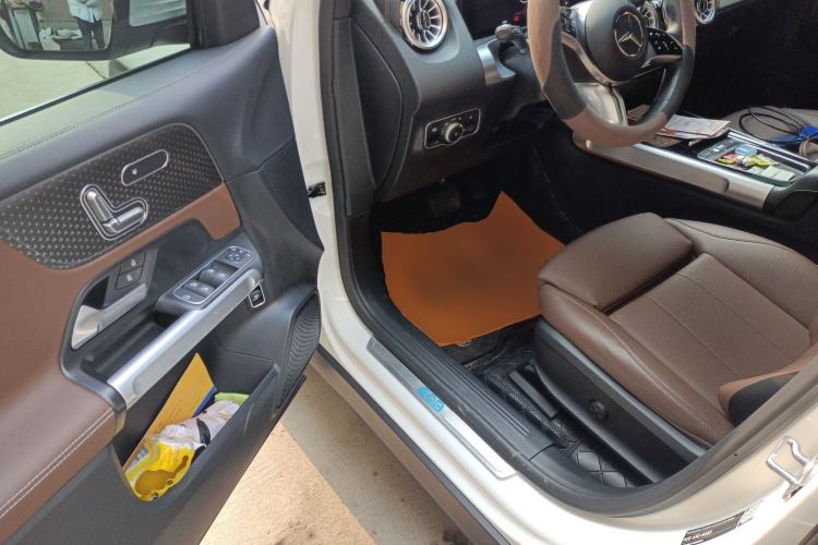 Used Mercedes-Benz EQB 2025 EQB 260 Driver Seat