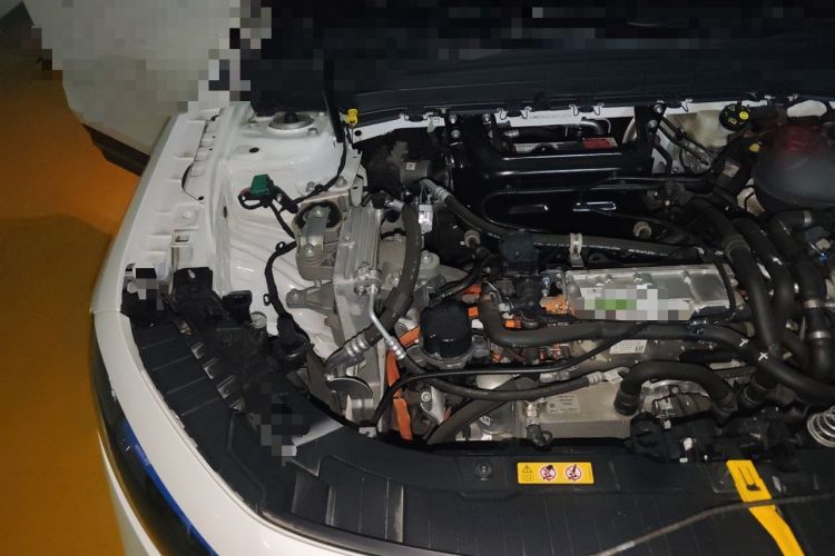 Used Mercedes-Benz EQB 2025 EQB 260 Engine Bay Right