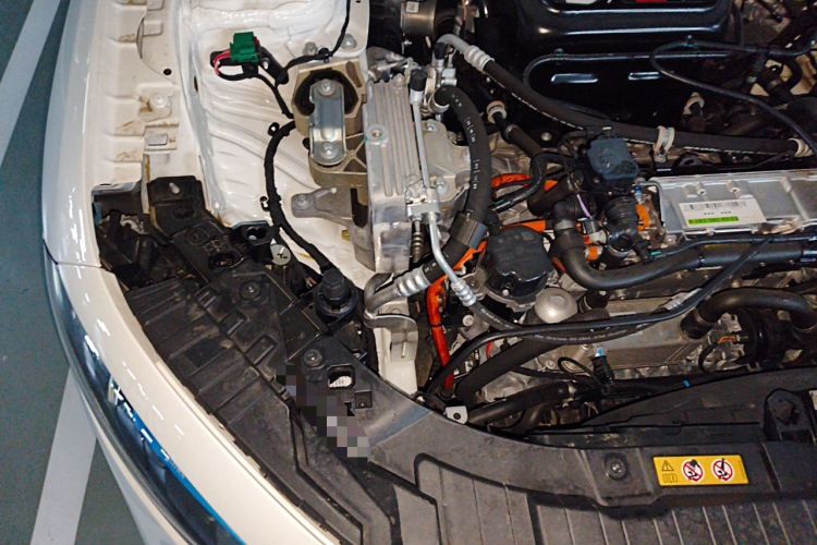 Used Mercedes-Benz EQB 2025 EQB 260 Engine Bay Right