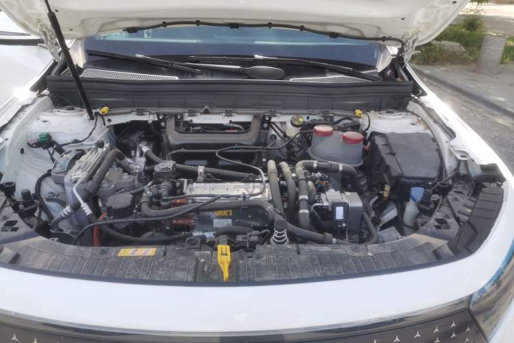 Used Mercedes-Benz EQB 2025 EQB 260 Engine Bay