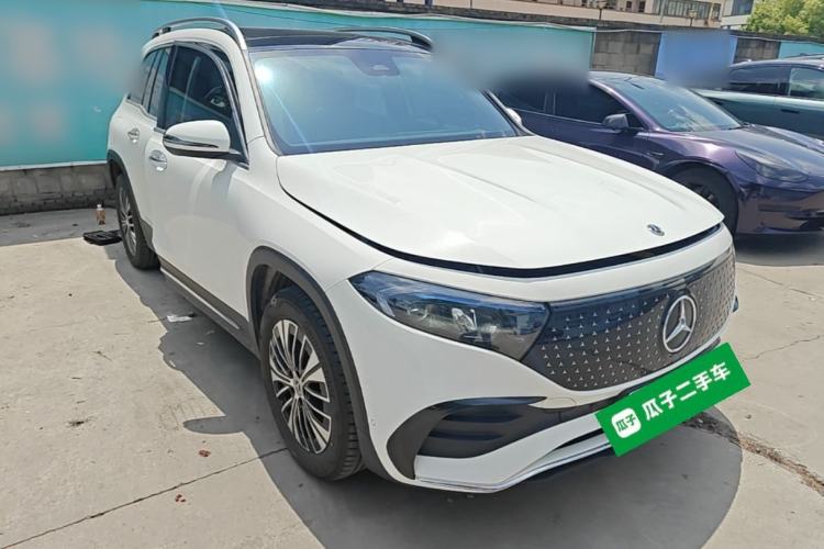 Used Mercedes-Benz EQB 2025 EQB 260 Exterior 1