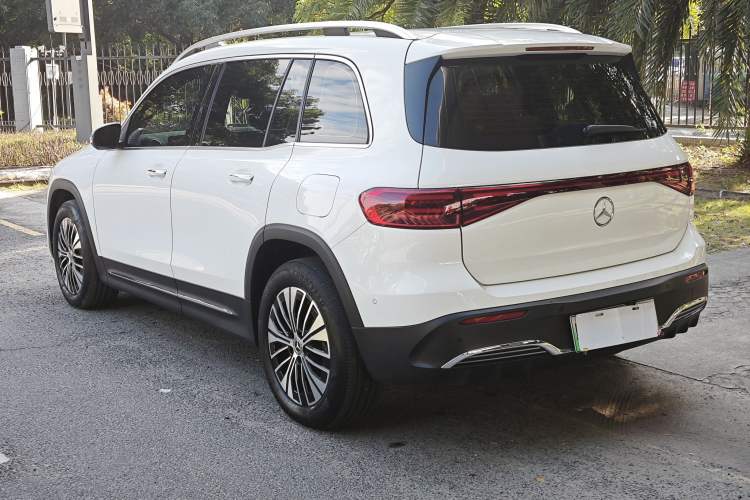 Used Mercedes-Benz EQB 2025 EQB 260 Exterior 3