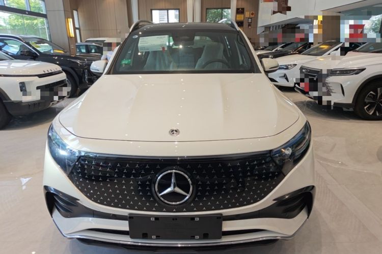 Used Mercedes-Benz EQB 2025 EQB 260 Front